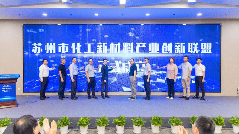 在选择代理商时，企业应关注以下几方面：